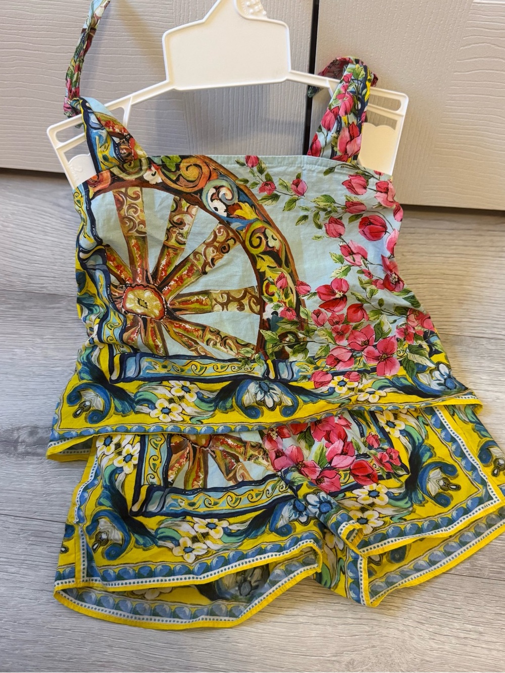 Dolce & Gabbana Floral Multicolor Girls' Dress size 2y like new